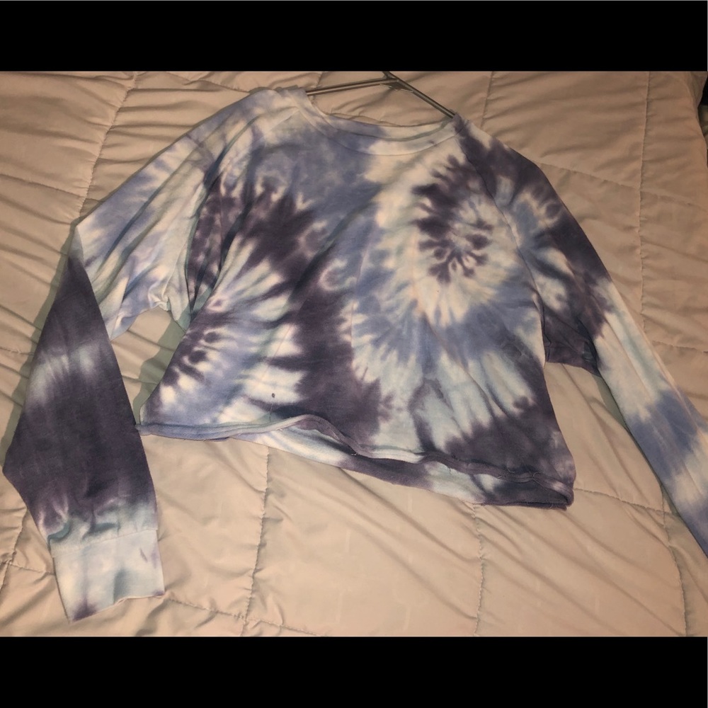 Tie-dye sweatshirt